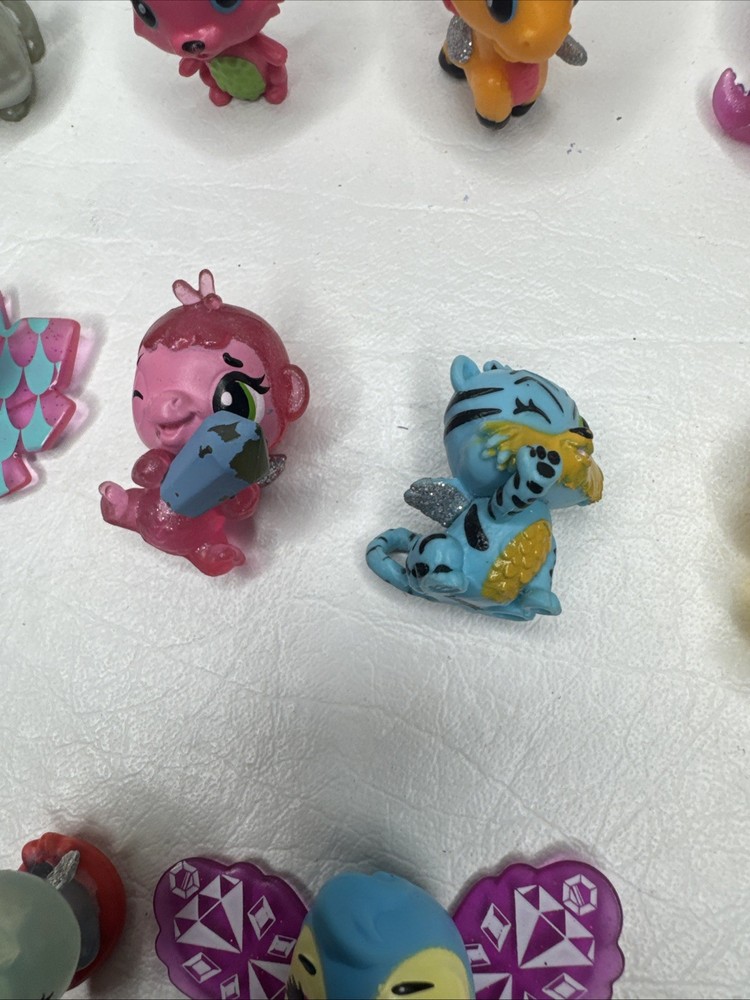 HATCHIMALS Hatchery Nursery And 29 Figures Lot