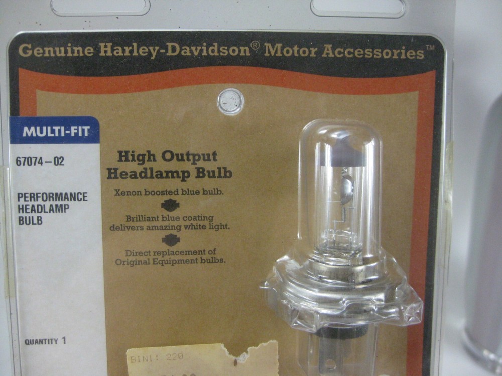 02 Harley Davidson High Output Performance Headlamp Bulb Lightbulb 67074 02 NOS