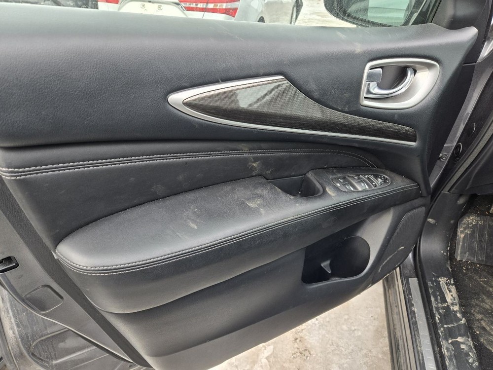 2017-2018 INFINITI QX60 Dash Mounted Screen Controls w/o Navigation