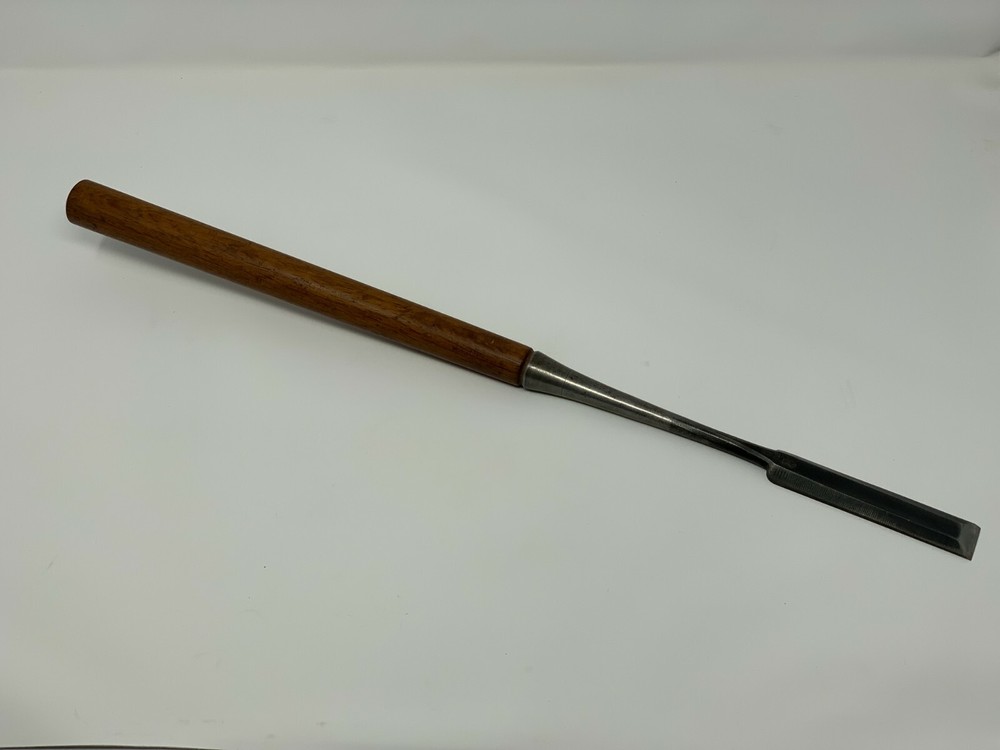 Long Japanese Paring Chisel/Slick (Tsukinomi)