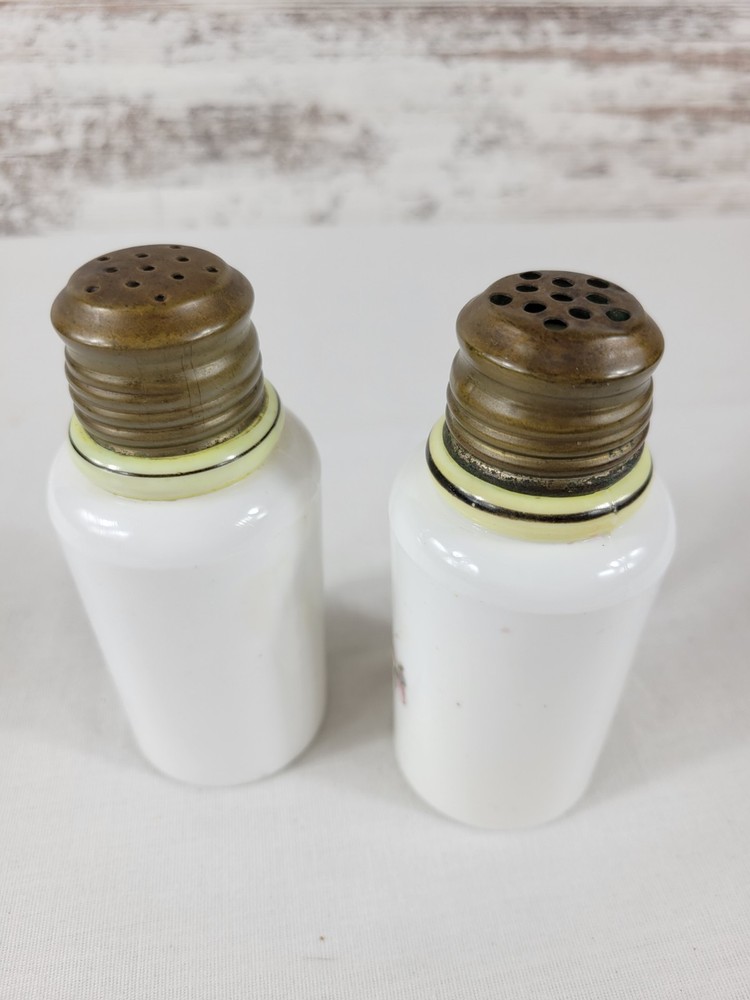 WaveCrest Mt. Washington/Pairpoint Opalware 'Apple Blossom' Salt & Pepper Shaker
