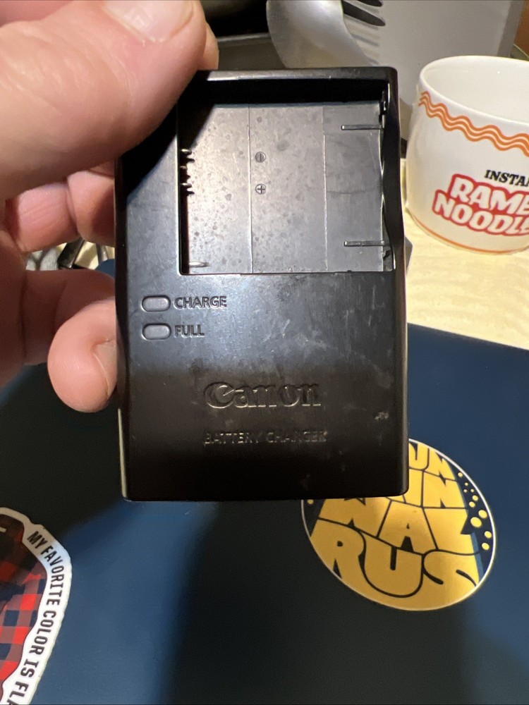 Canon CB-2LF Battery Charger