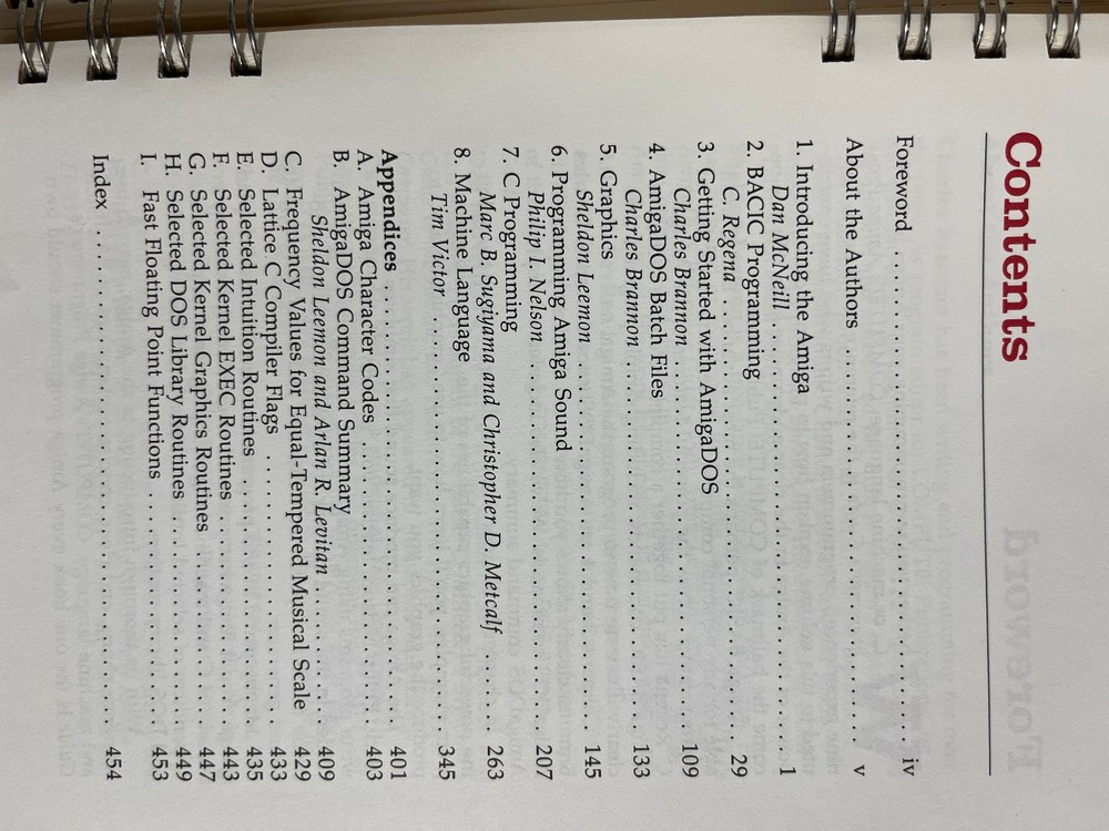 Compute!'s Amiga Programmer's Guide S. Levy Editor Compute! Books 1986