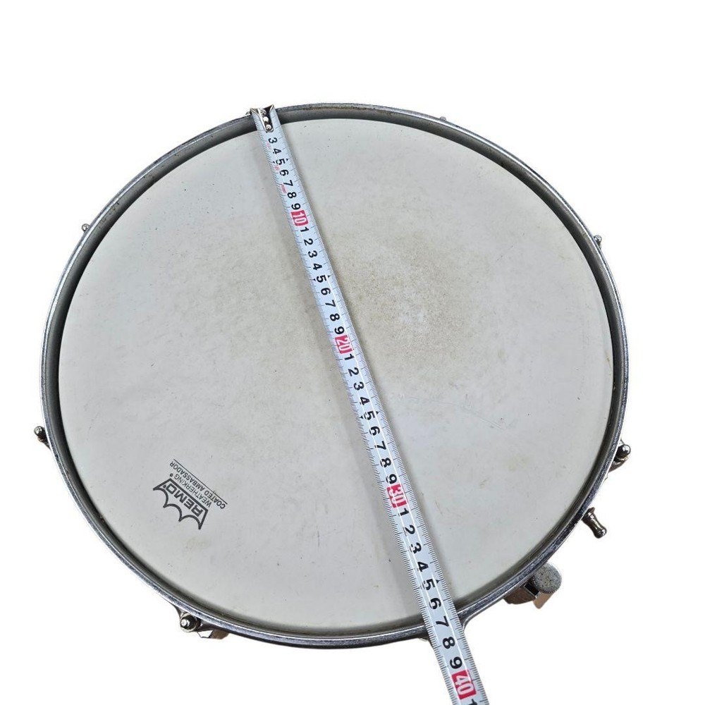 Pearl Pearl snare drum steel shell