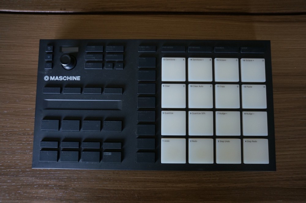 Native Instruments Maschine Mikro MK3