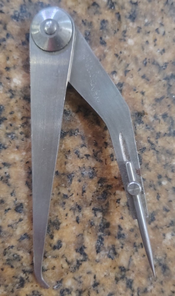 🗽VINTAGE HERMAPHRODITE JOINT CALIPER DIVIDER 6"