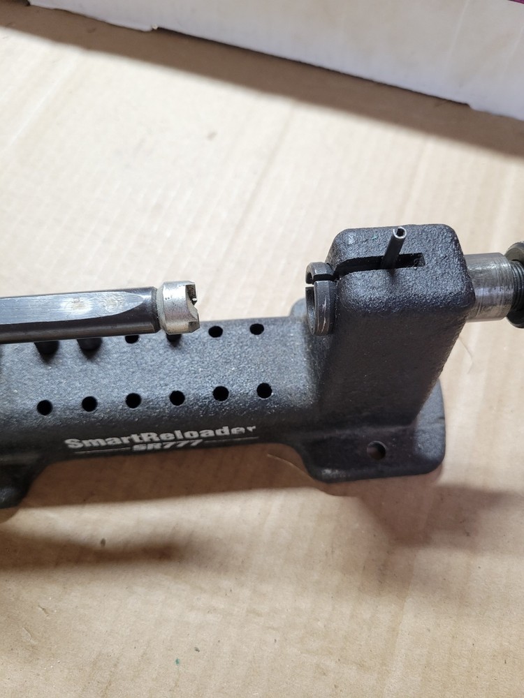 SmartReloader SR777 Case Trimmer w/3 Pilots