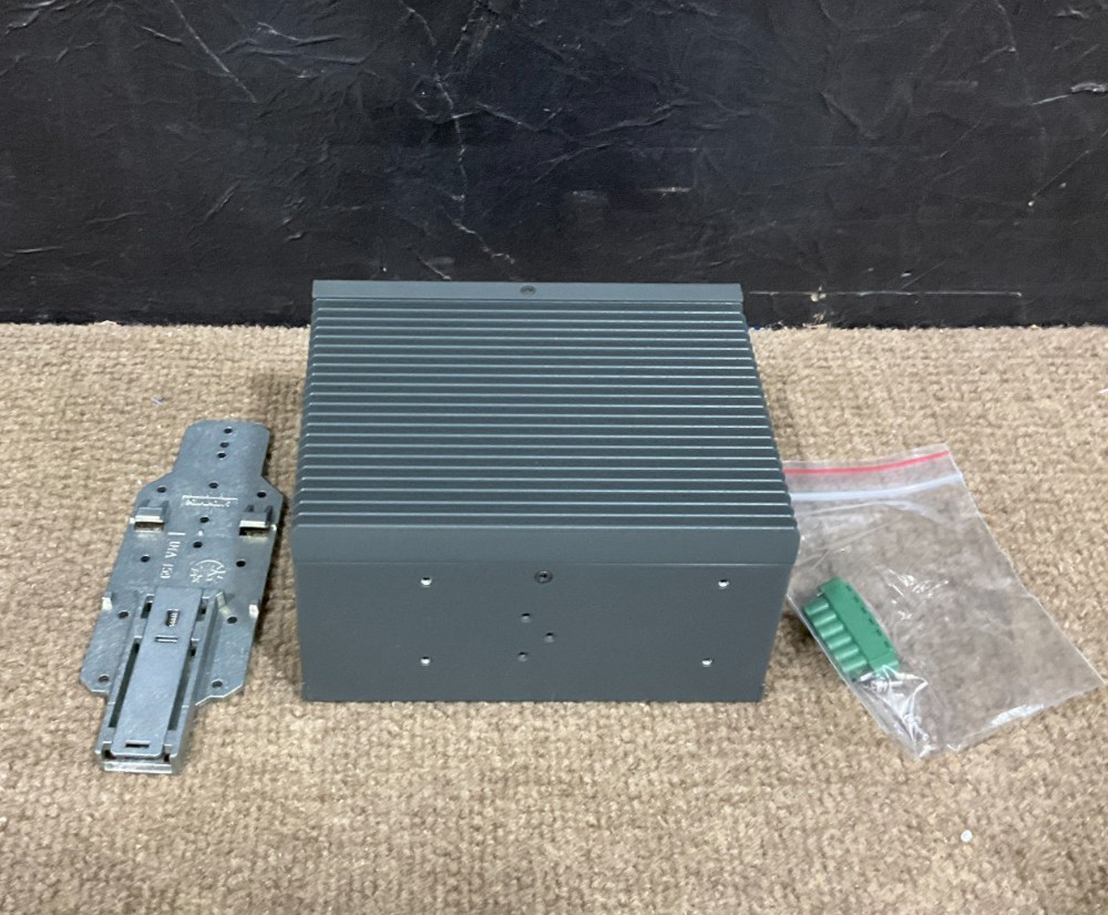 Lanner Electronics Tenable E3845U 5 GbE LEC-6032D-IG1 ✅❤️️✅❤️ NEW