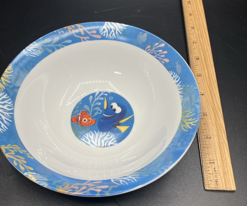Disney 3 Piece Finding Dory Ceramic Dinnerware Set, Multicolor Plate, Bowl, Mug