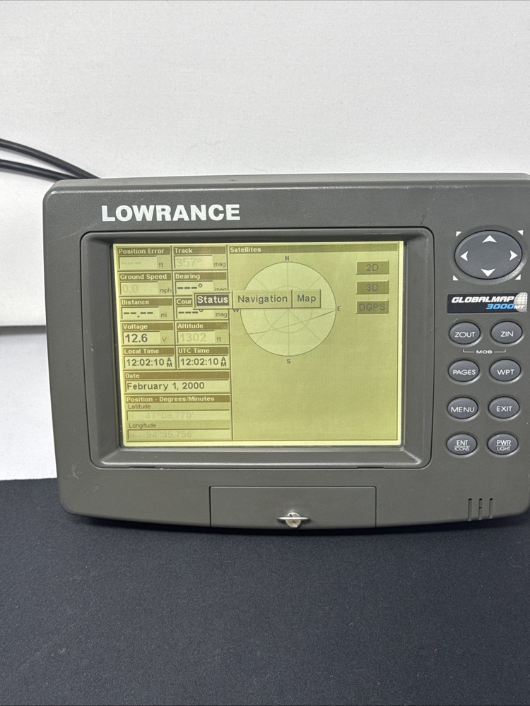 Lowrance GlobalMap 3000MT GPS Chartplotter w/ Power Data Cord & Bracket *TESTED*