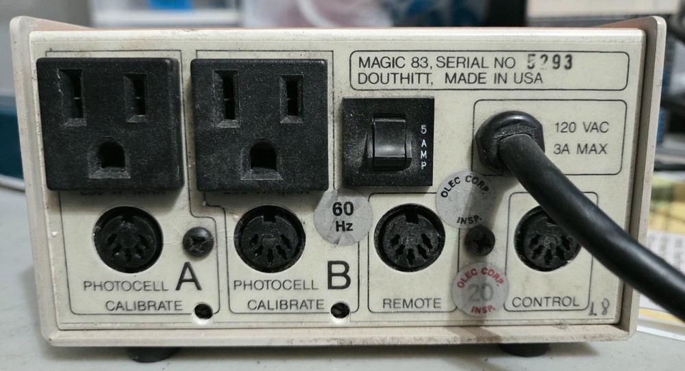 Douthitt Magic 83 Light Integretor