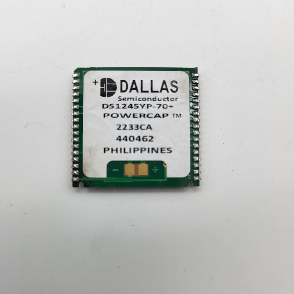 1x IC DS1245YP-70