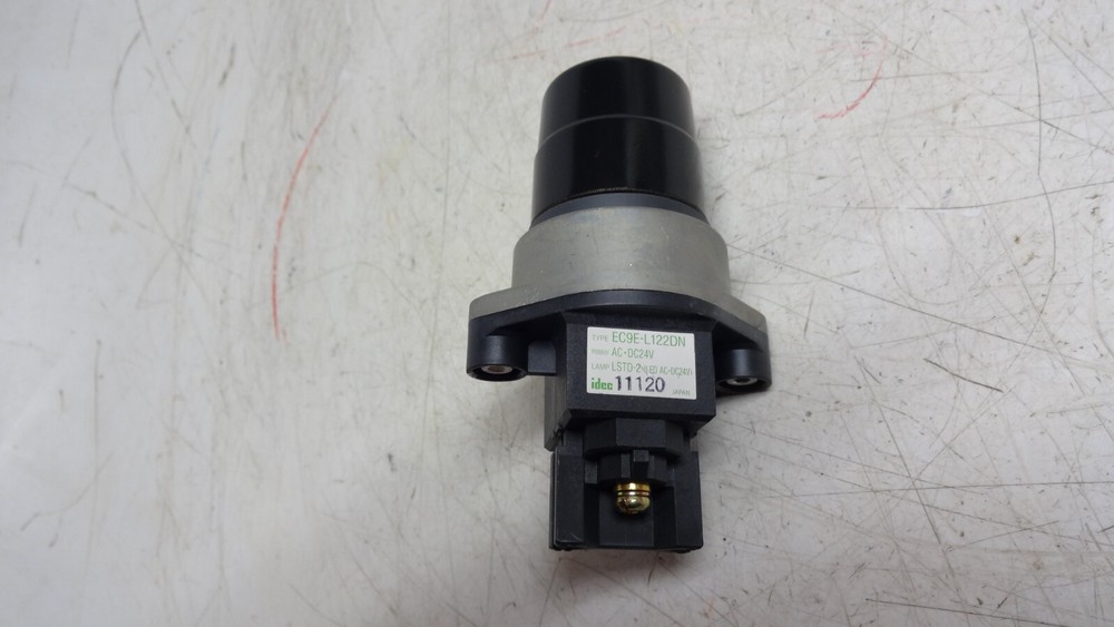Idec EC9E-L122DN Red Indicator Light 24V Dc/Ac New