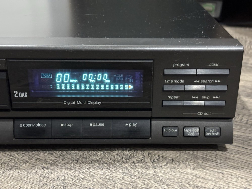 Panasonic SL-PJ324 Compact Disc Player Japan Powers On Doesn’t Read Discs
