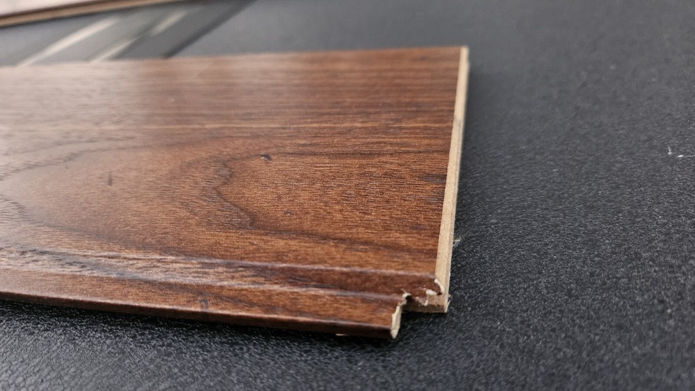 Armstrong WALNUT Ceiling Planks
