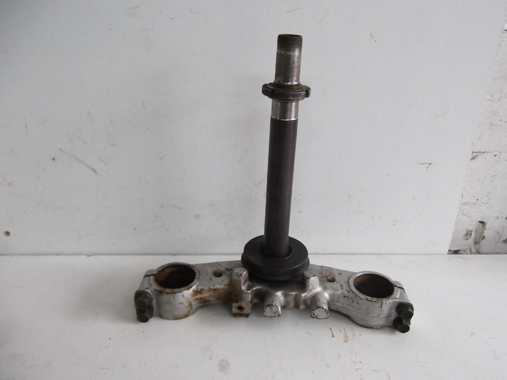 SUZUKI SV650     BOTTOM YOKE