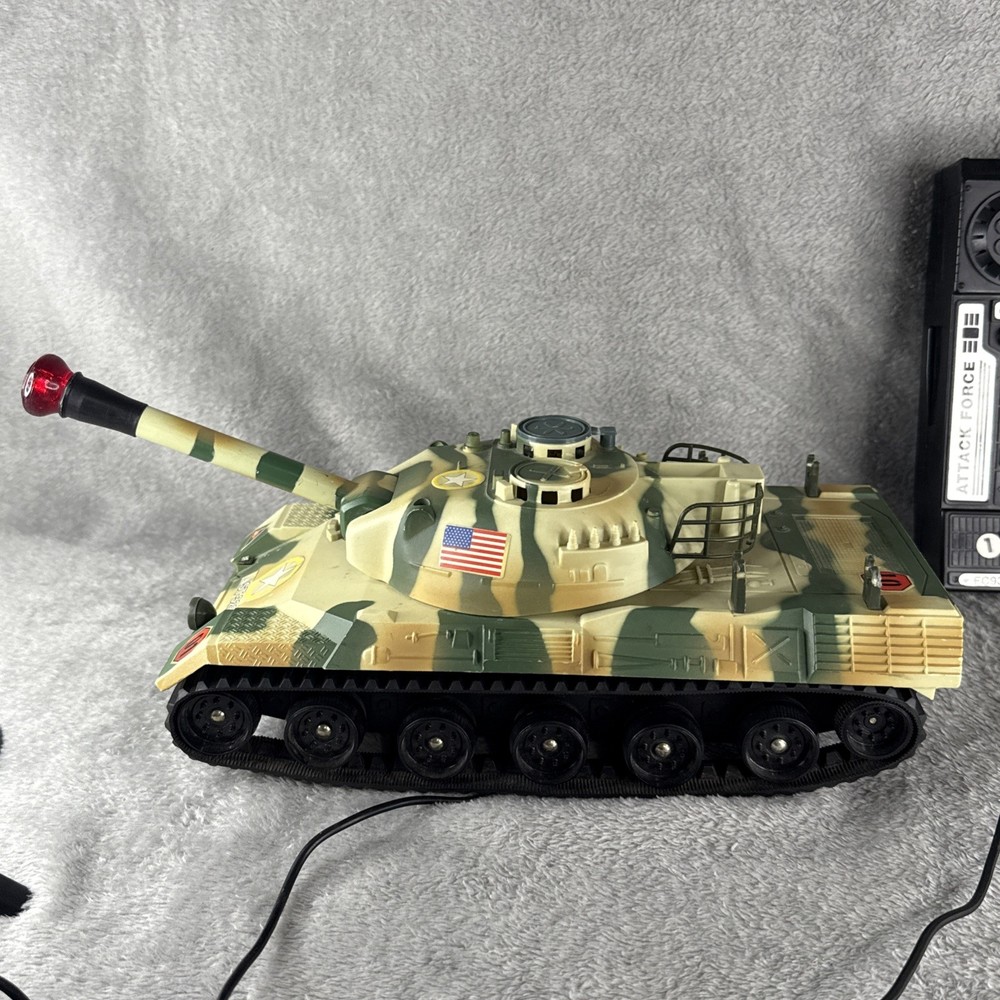 Vintage 1983 ECHO COMMANDER'S TANK Wire Remote Control Missing Parts