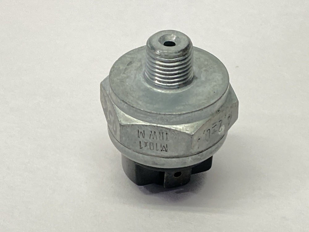Wabco 4410140080 Pressure Switch