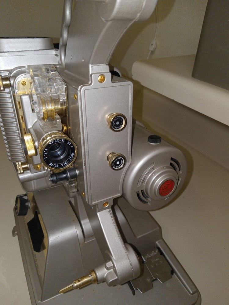 DeJur Automatic 8mm Projector.
