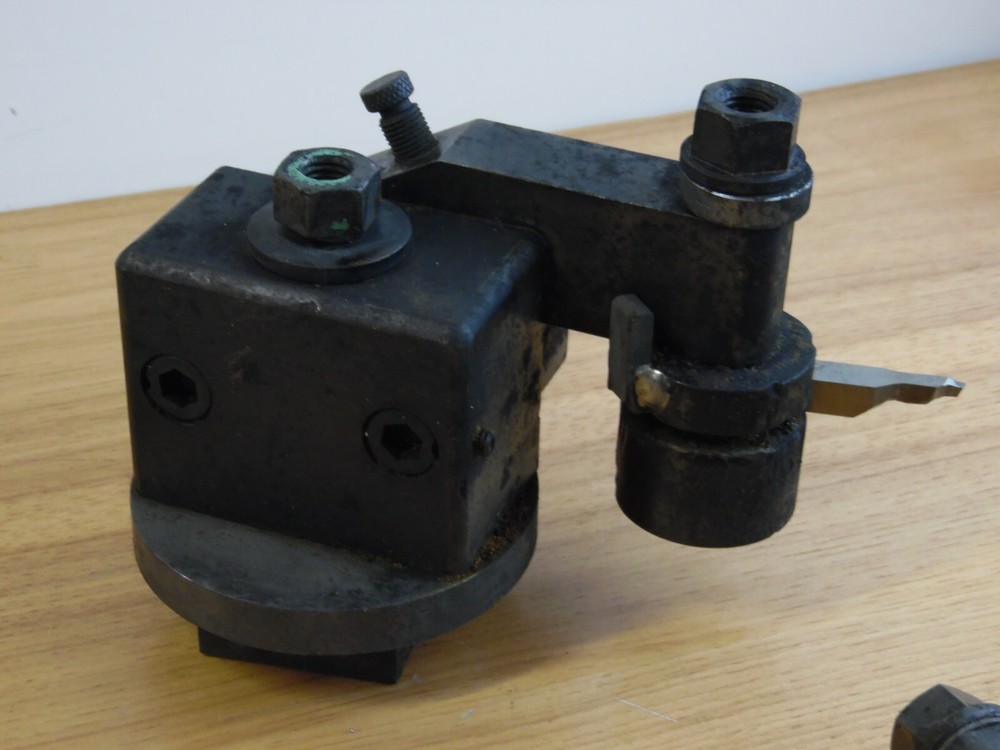 Zenith tool cleveland change lath tool holder