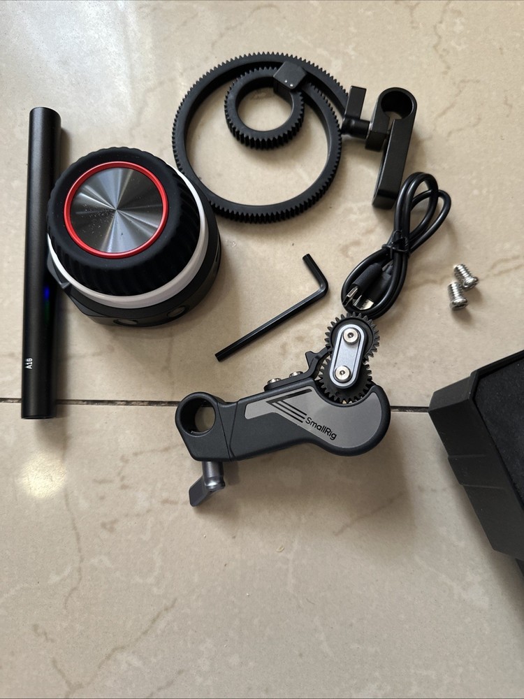 SmallRig Wireless Follow Focus Kit (Lite) 4296B