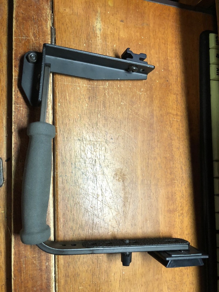 Stroboframe Flash Bracket