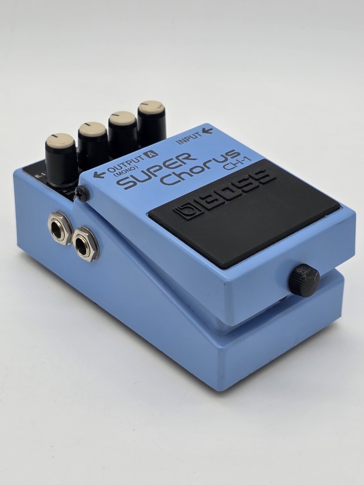 Boss CH-1 Super Chorus Guitar Effects Pedal NEVER INSTALLED