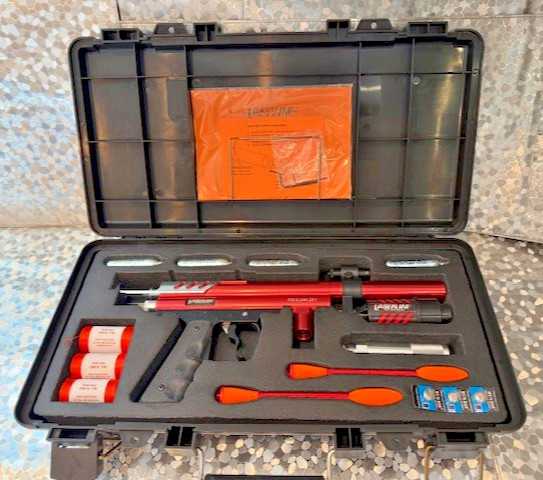 LaserLine Kit 21010-10 - LaserLine Pro Kit w/4 CO₂ Cylinders+3Pull Line Spools