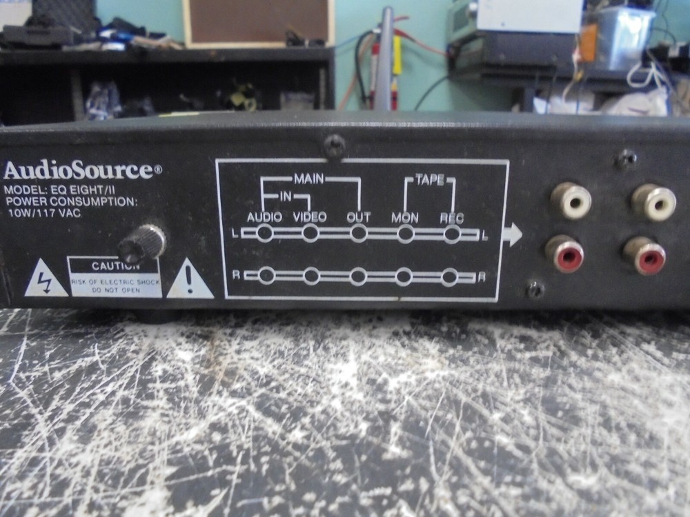 AudioSource Model EQ Eight/Series II Stereo Graphic Equalizer READ/SEE PICS