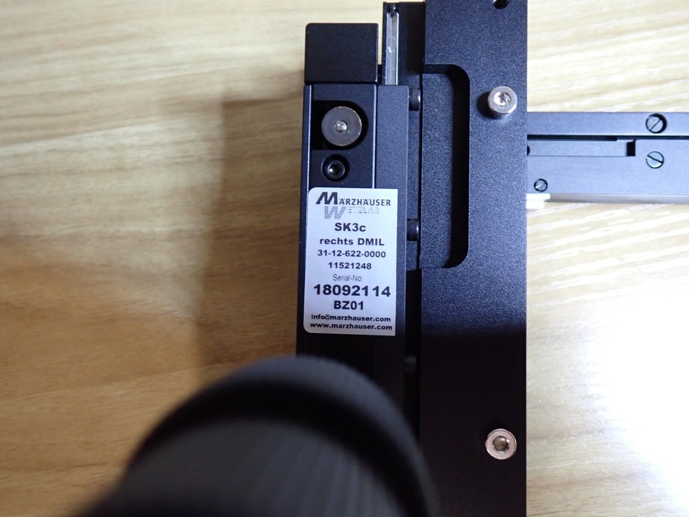 DMIL inverted microscope accessory, slide guide. Ne