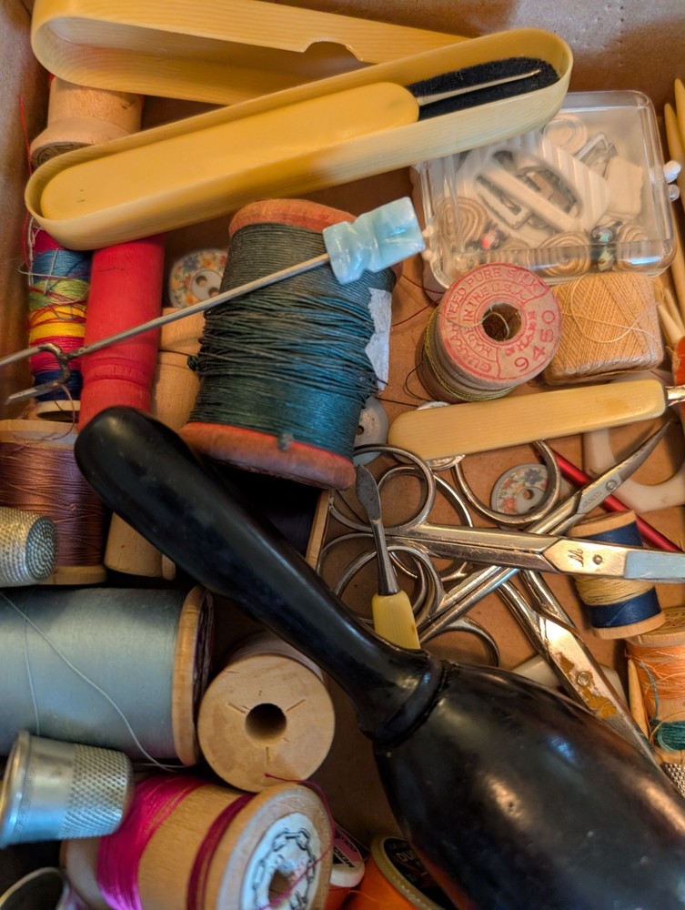 Antique and Vintage Sewing Items