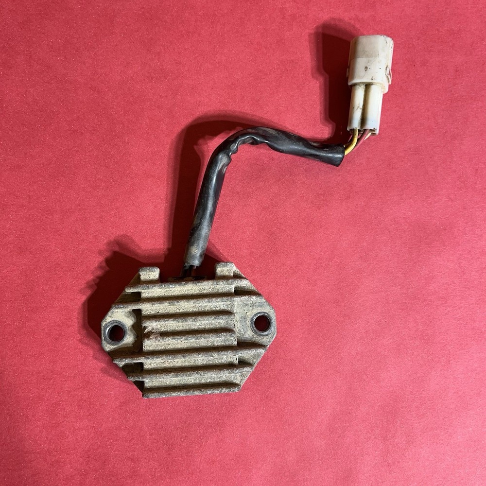 2004-2007 Yamaha Yfz450 Regulator Rectifier