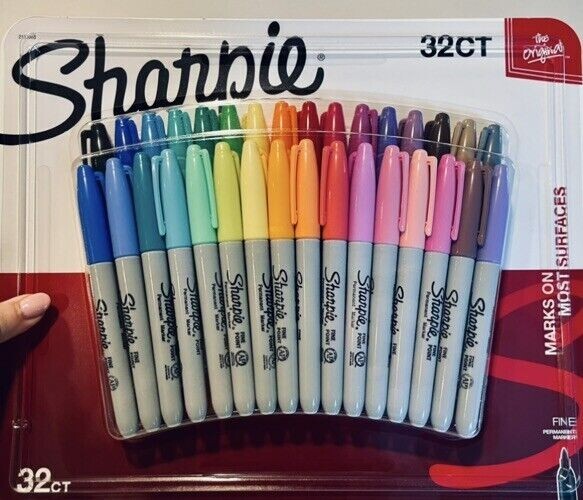 SHARPIE Permanent Markers | Fine Point | 32 Count (Multicolor)
