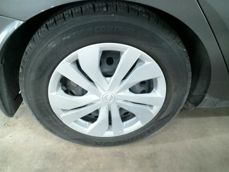 VERSA 2021 High Mounted Stop Light 104569097