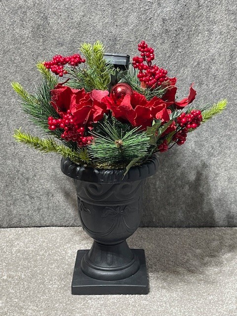 Christmas Solar Greenery with Urn 6x18
