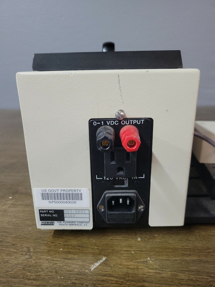 Foxboro MIRAN Analyzer Miran-1FF Laboratory Infrared Fixed Filter Spectrometer