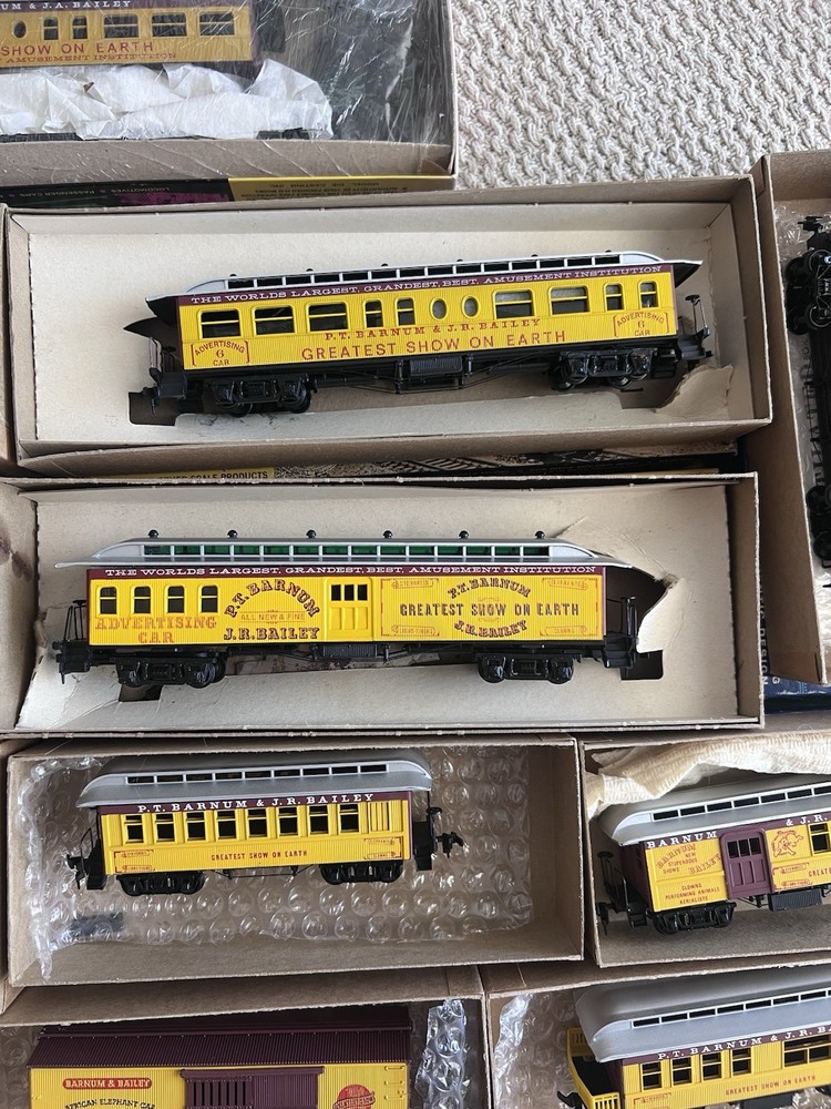 43pc Barnum & Bailey Greatest Show On Earth Circus Train Set