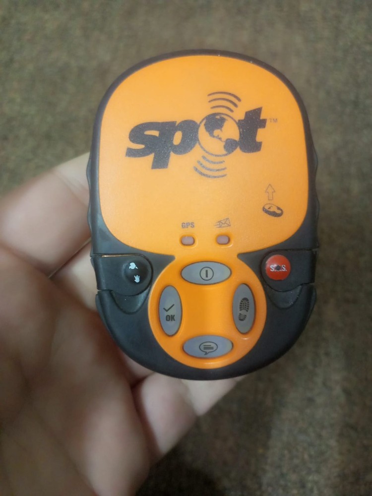 Spot Gen 2 GPS Messenger/ Locator
