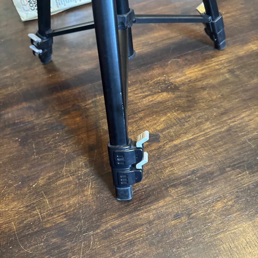Coast Compact Camcorder/Camera Tripod Model VTR-77G