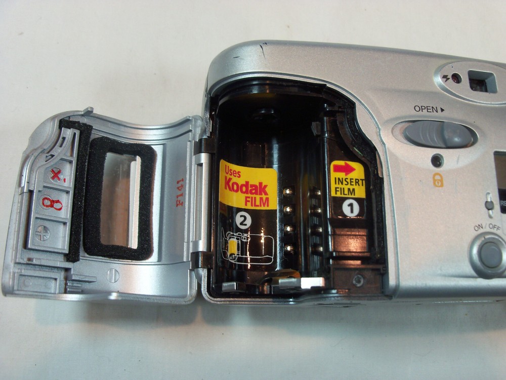 Kodak Easy Load 35 Camera - TESTED