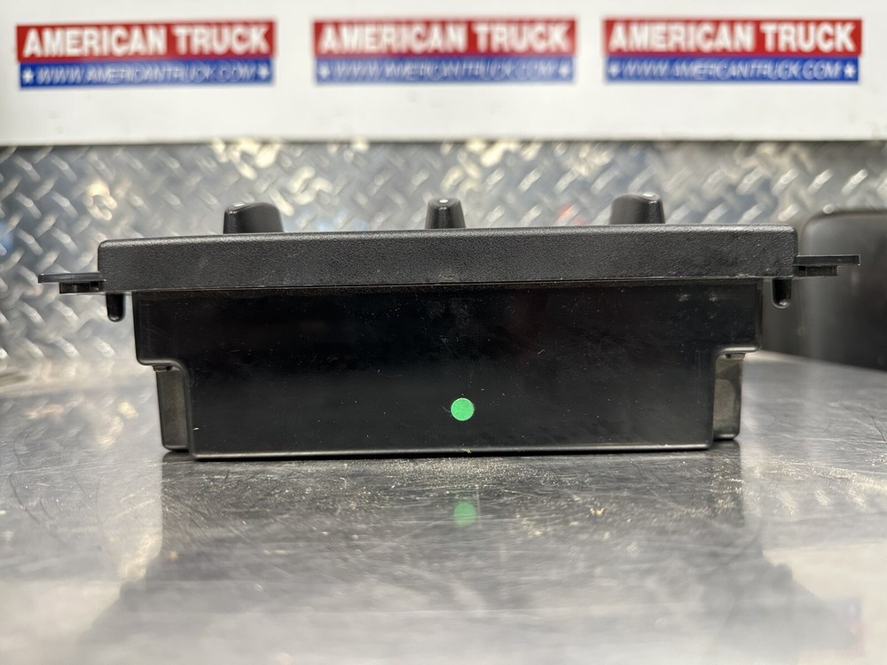 International A/C Climate Control Module P/N 3545543C3