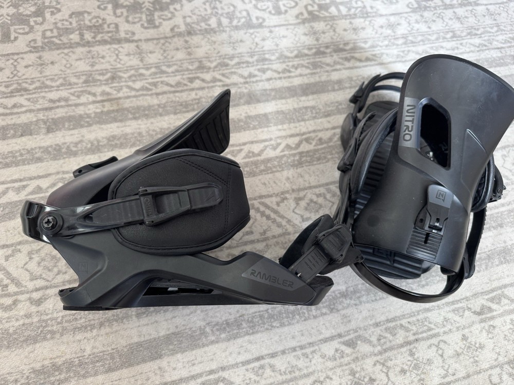 154cm Never Summer 2026 Trooper Snowboard with nitro rambler Bindings