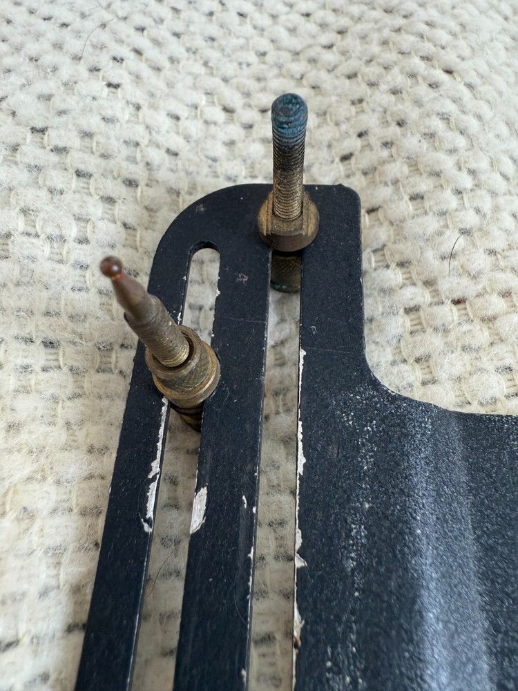 Vintage Bear Archery Sight