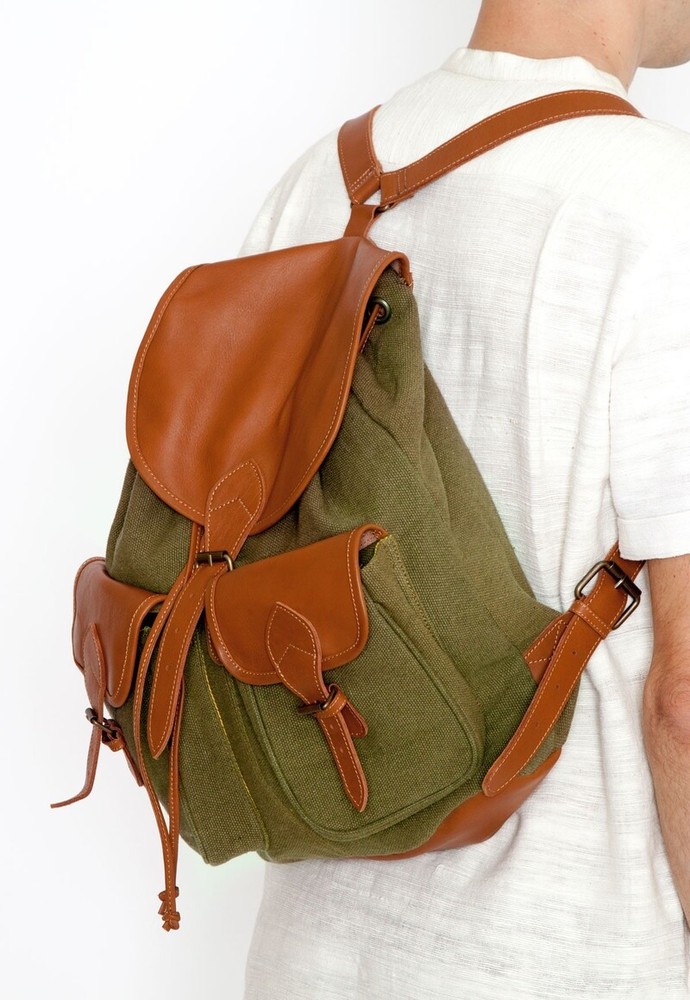 Field BackPack In Hunter Green Canvas New!!