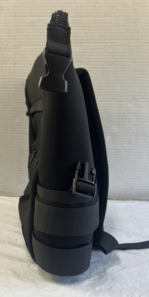 Zuna Neoprene Diaper Bag