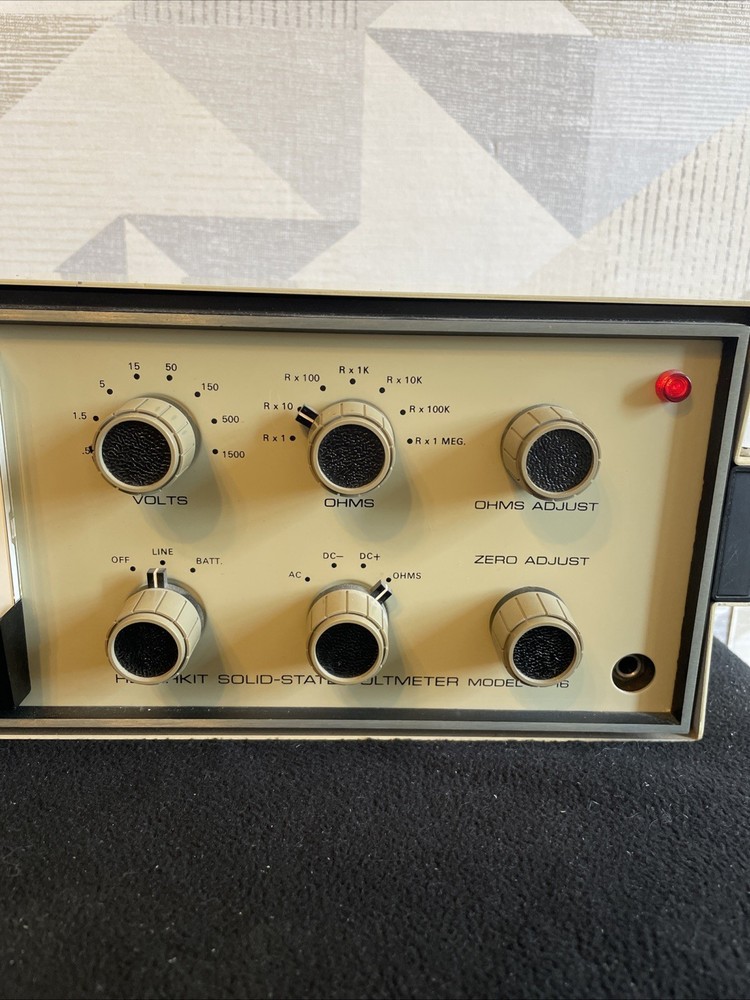 Heathkit Utility Solid State Voltmeter Model IM-16 with Probes Vintage