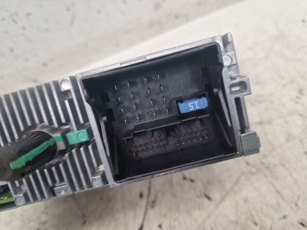 Radio / Multimedia System Code Not Available! Pour