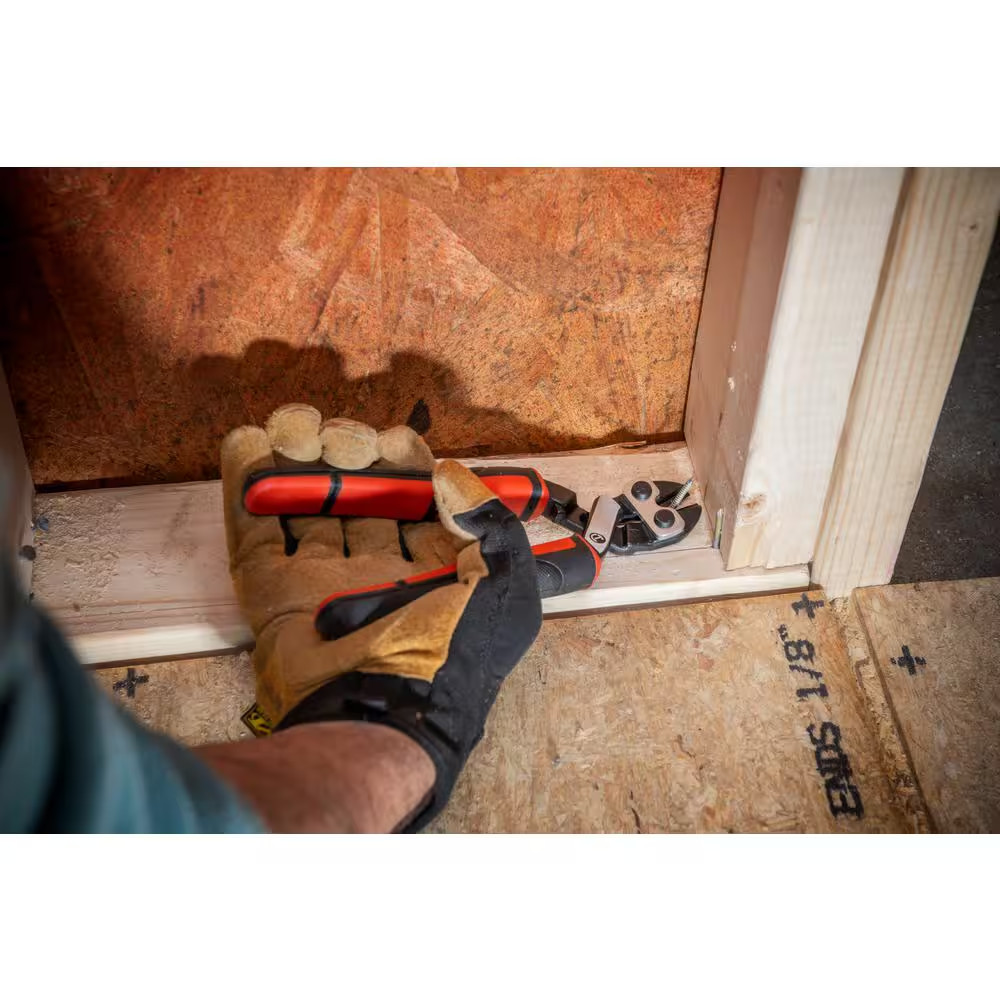 8.5 In. Angled Compact Wire and Bolt Cutter