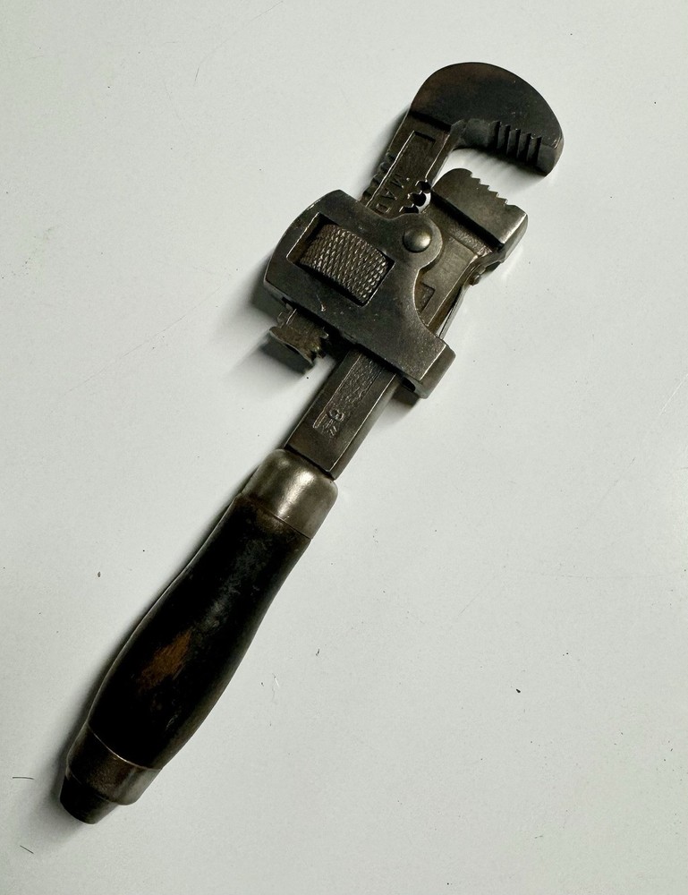 Vintage 8" Monkey/Pipe Wrench
