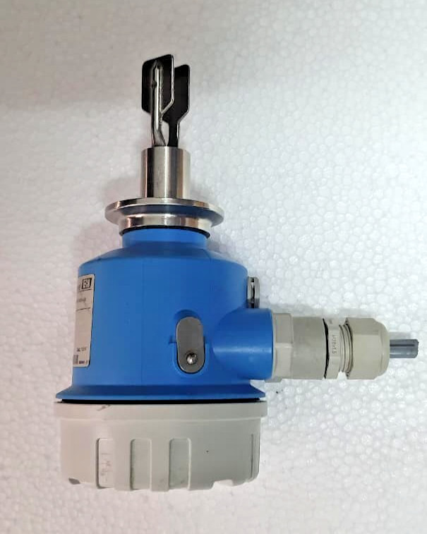 Endress+Hauser Liquiphant M FTL50H-ATC2ACAE4A POINT LEVEL SWITCH